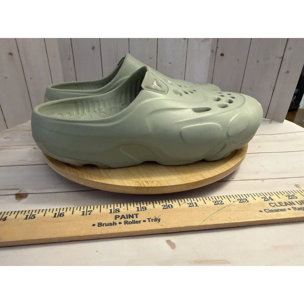 NIKE Air Jordan JORDAN ROAM SLIDE BONE (FQ0227 300) Light Sage Green Men's 9